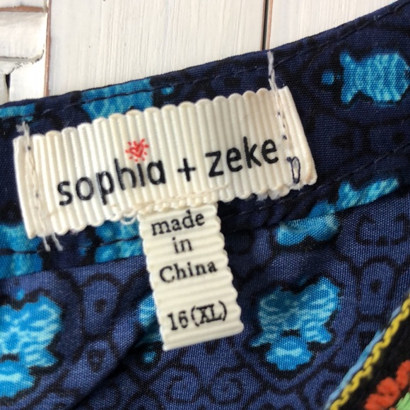 Sophia + Zeke silky patterned shirt - Picture 3 of 9